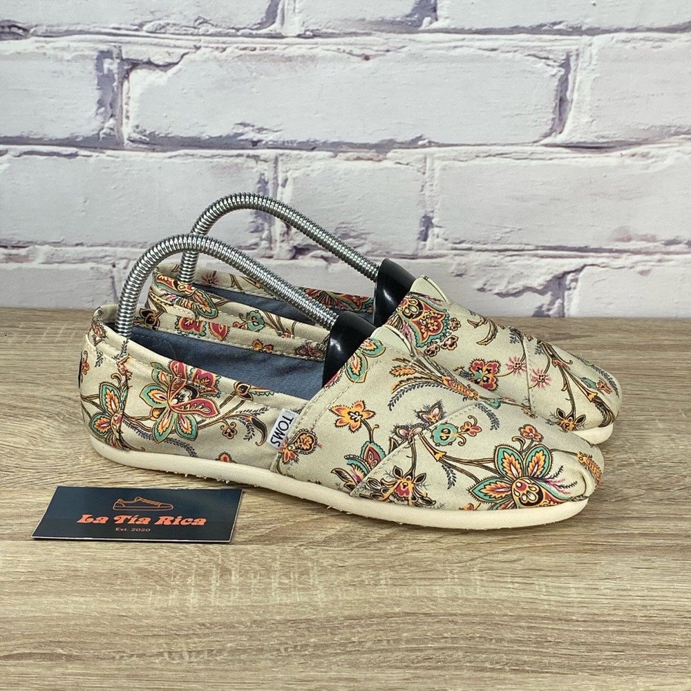 Toms Classic Vintage Paisley Slip On Flats